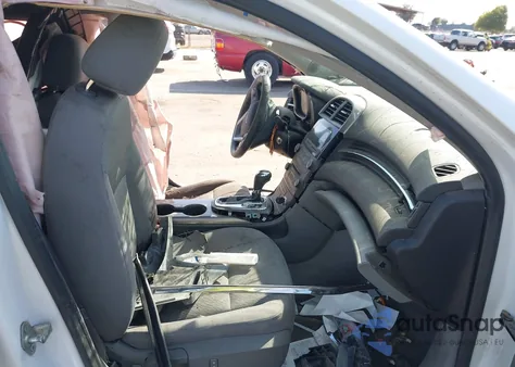 2013 Chevrolet Malibu 1Ls from USA, damaged, VIN 1G11B5SA5DF169721